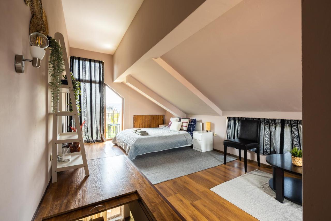 וארנה Quiet & Modern Maisonette מראה חיצוני תמונה